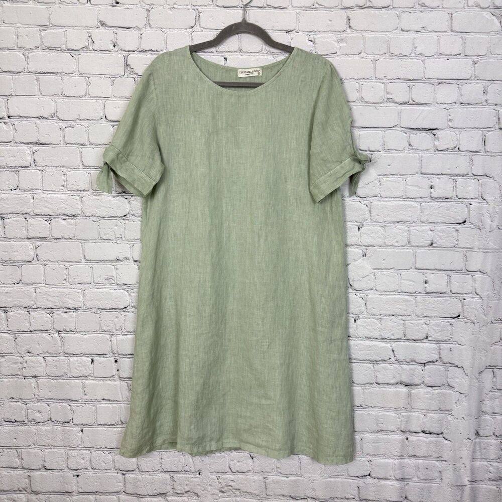 Terzo Millennio Linen Shift Dress in Sage Green Short Tie Sleeves